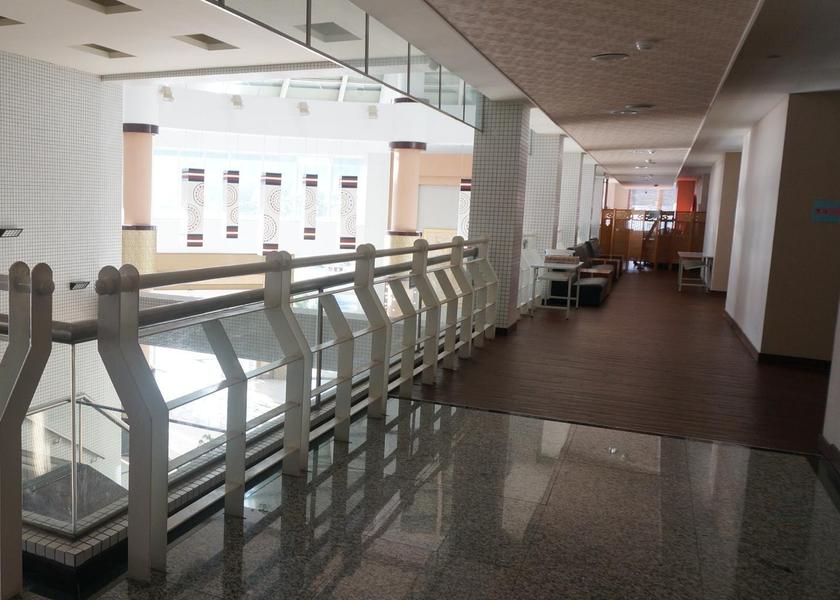 Taitung County Chenggong interior view