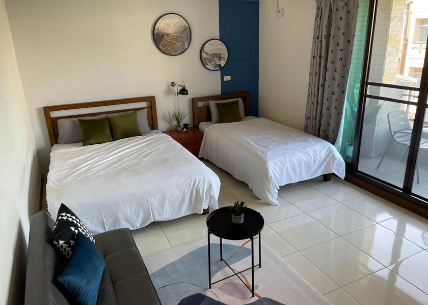 Chiayi County Zhuqi Triple Room with Private Bathroom