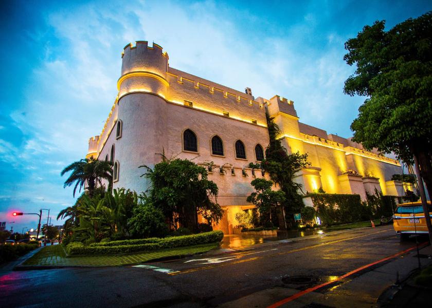 Taichung Hotel Exterior