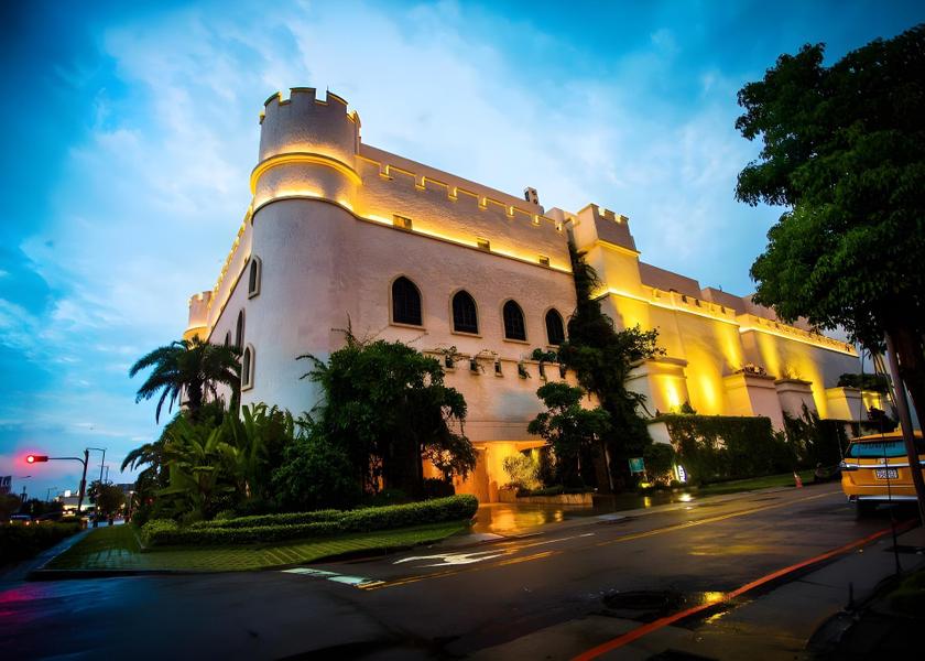  Taichung Hotel Exterior