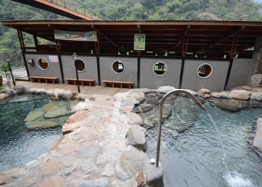  Taichung hot spring bath