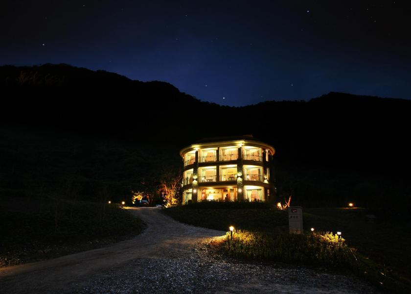 Hualien County Shoufeng Exterior view