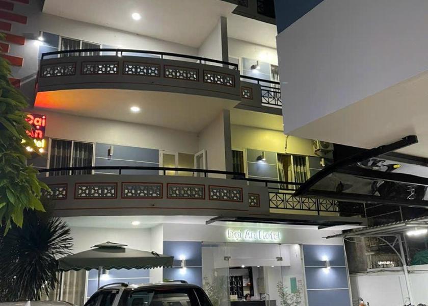 Vinh Long Province Ben Tre Exterior view