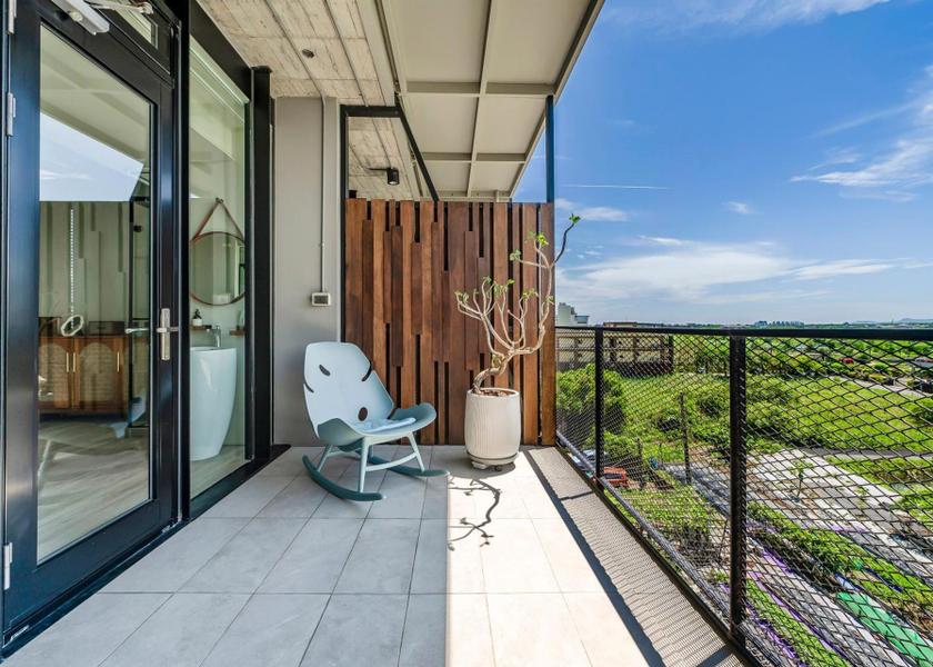 Yilan County Wujie balcony/terrace