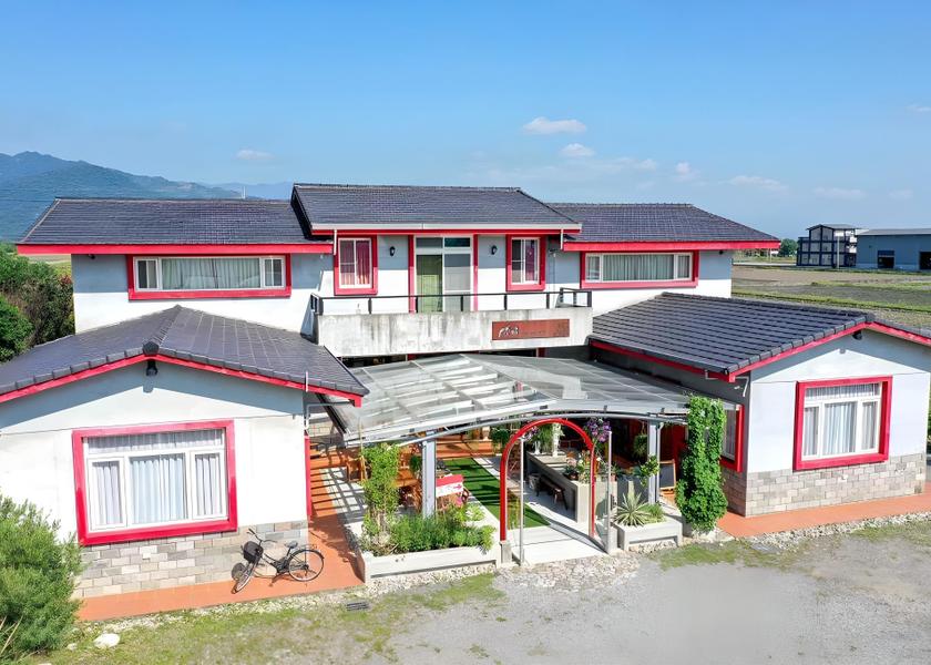 Yilan County Sanxing exterior view