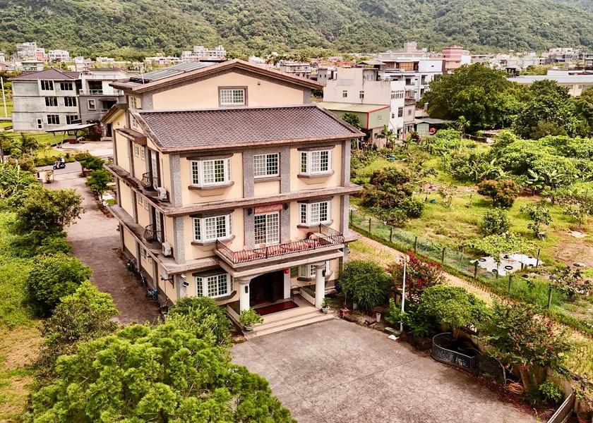 Yilan County Jiaoxi villa