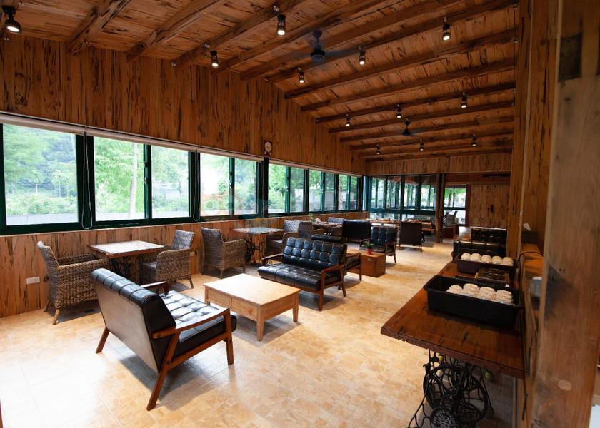 Yilan County Dongshan coffee shop