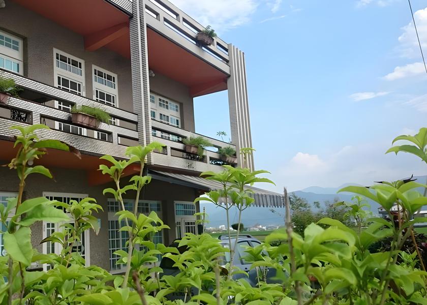 Yilan County Dongshan exterior view