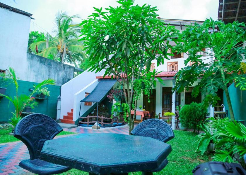 Matara District Mirissa garden