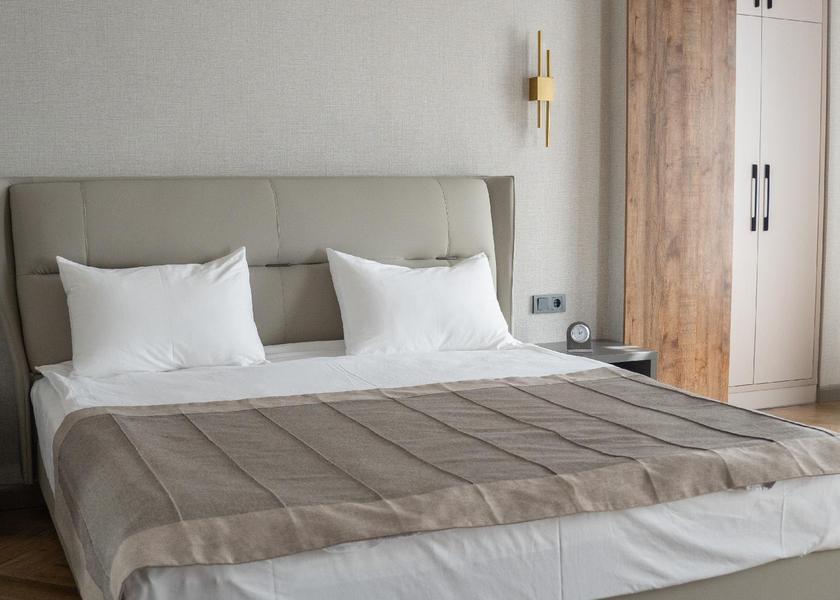  Bishkek Deluxe - 1 King Bed