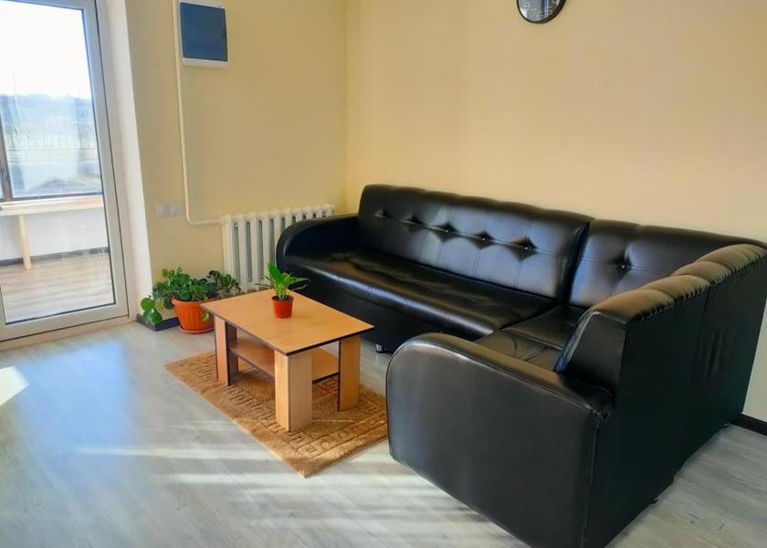 shared lounge/tv area