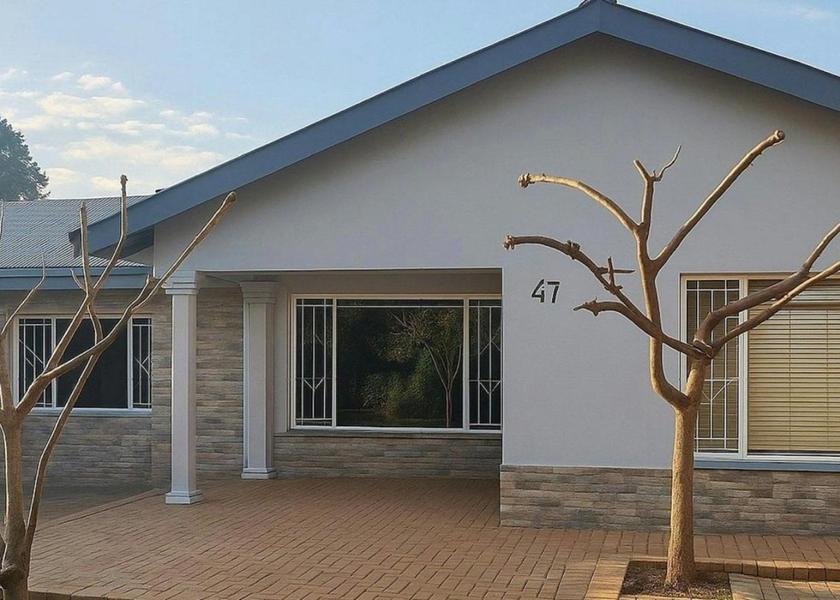 North West Lichtenburg exterior view