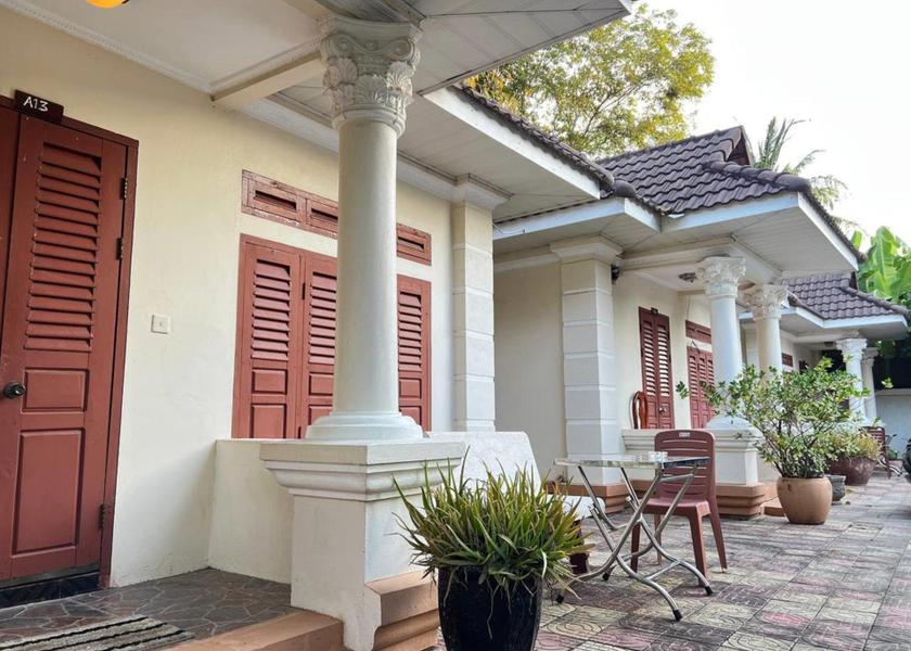 Battambang Battambang exterior view