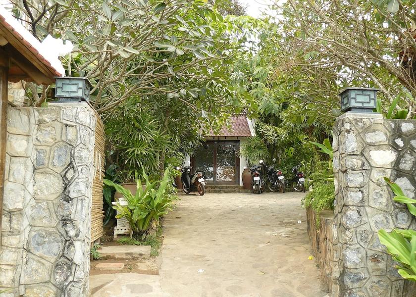 Kep Kep Property grounds