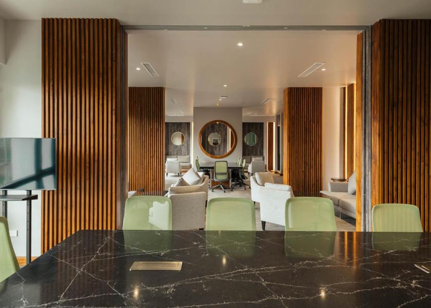  Vientiane business center