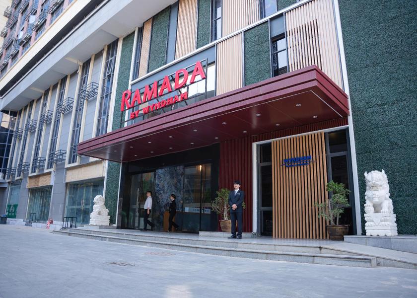  Vientiane exterior view