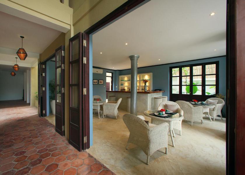  Luang Prabang restaurant