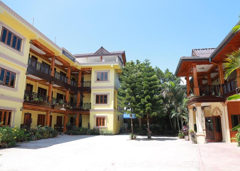  Luang Namtha exterior view