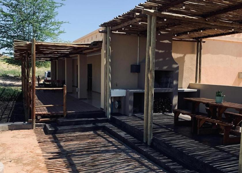 Northern Cape Khâi-Ma exterior view