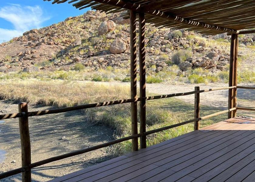 Northern Cape Khâi-Ma exterior view