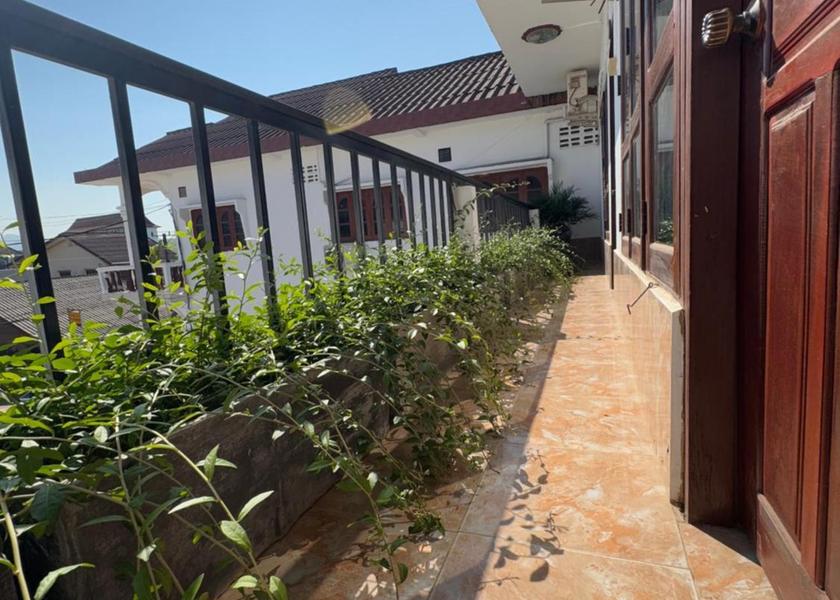  Vang Vieng balcony/terrace