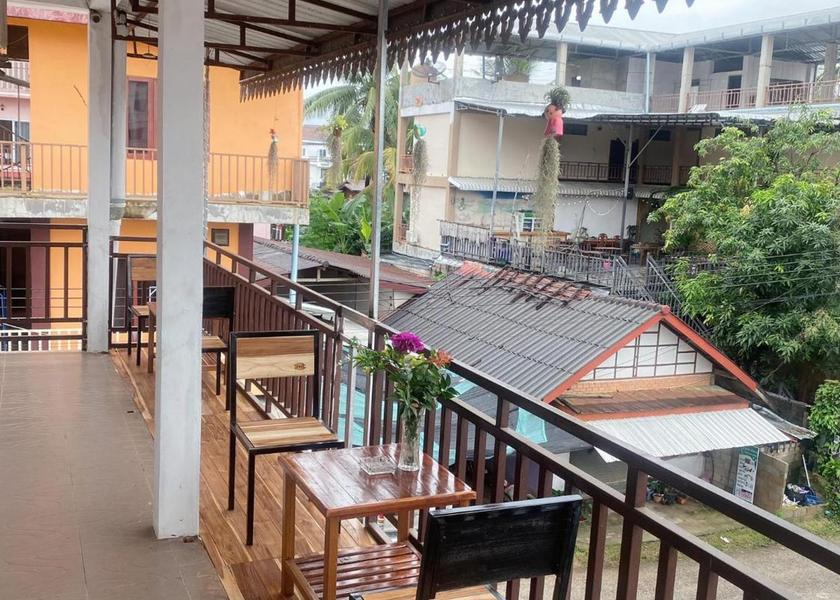  Vang Vieng Hotel Exterior