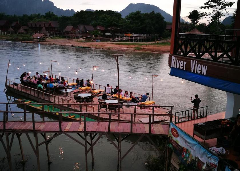  Vang Vieng entrance