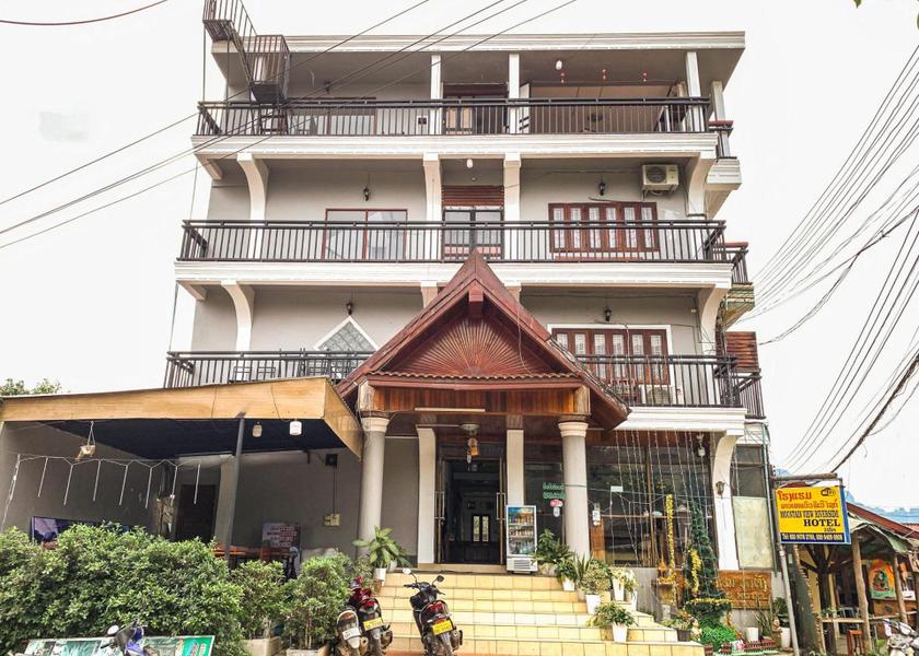  Vang Vieng exterior view