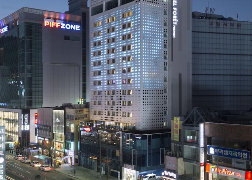  Busan Exterior detail