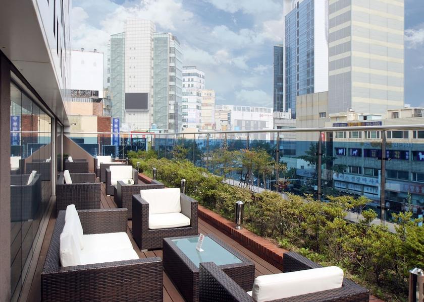  Busan Terrace/patio