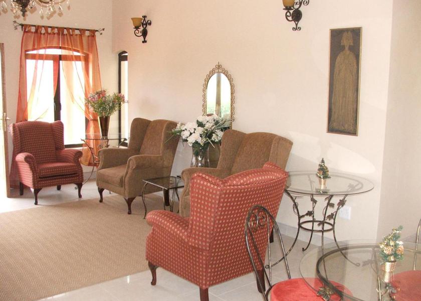 KwaZulu-Natal Cathkin Park shared lounge/tv area