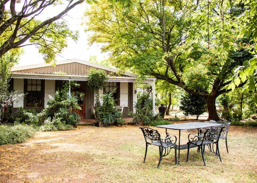 KwaZulu-Natal Cathkin Park surrounding environment