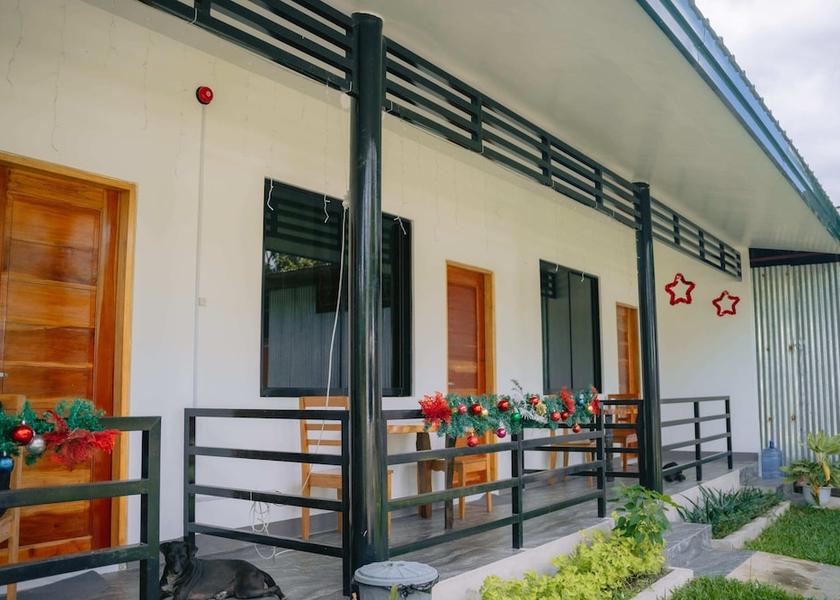 Western Visayas Hinoba-an Terrace/patio
