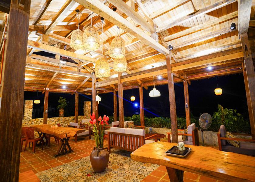 Bac Can Ba Be bar/lounge