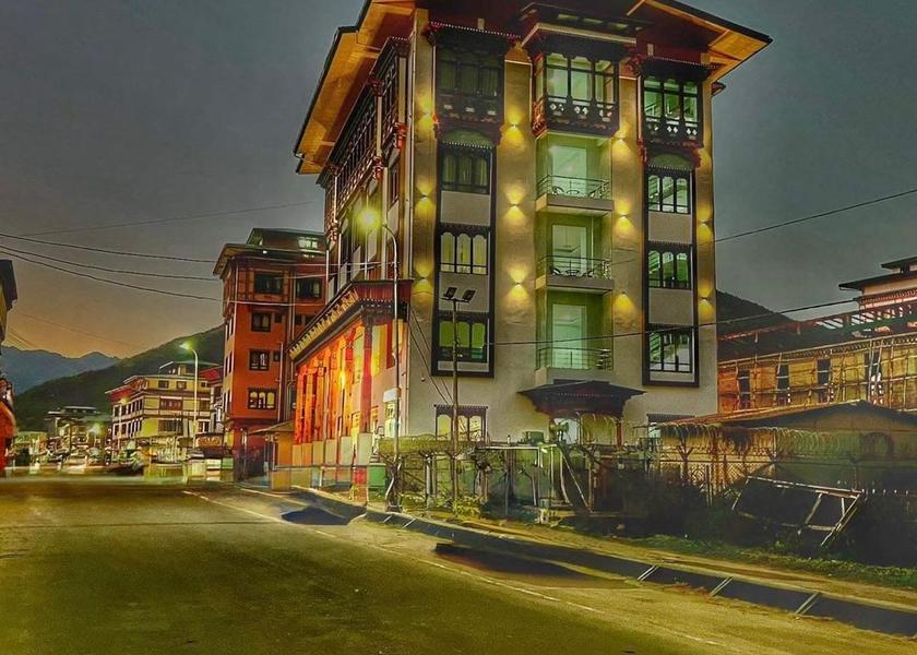 Paro Paro Hotel Exterior