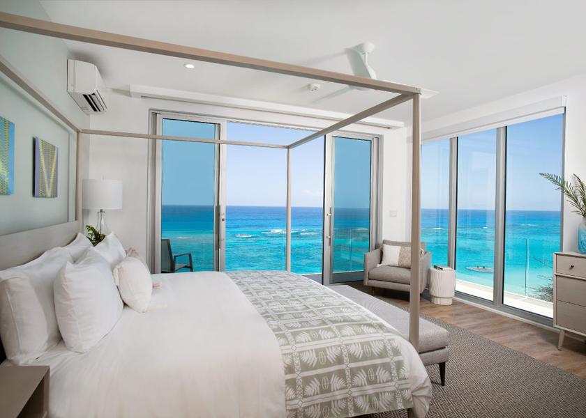  Smith's Two Bedroom Ocean Front Suite