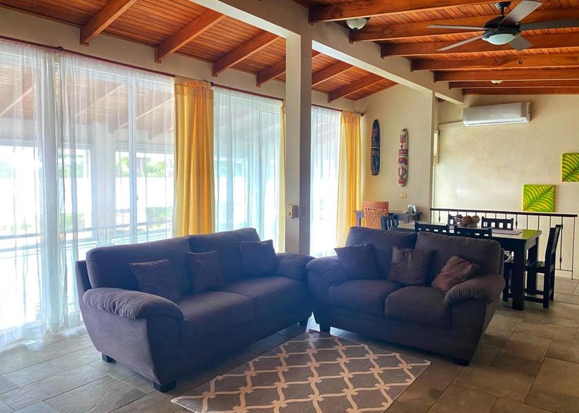 Puntarenas Quepos Public Areas