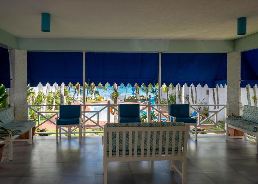 Saint James Ocho Rios 