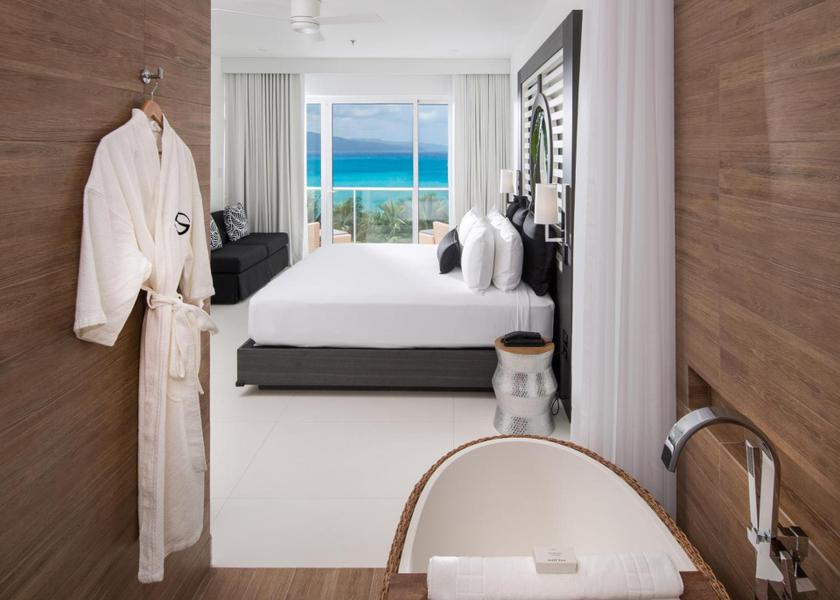 Saint James Montego Bay 06 Sky Suite King Ocean View