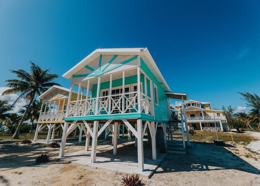  Belize City exterior view