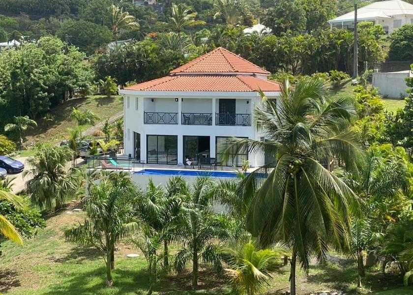 Le Marin Le Francois Front of property