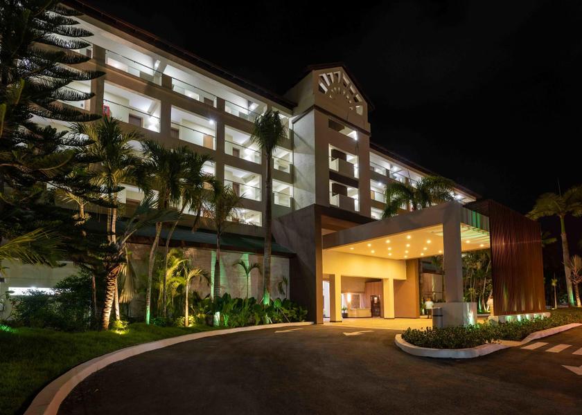 Santo Domingo Juan Dolio entrance