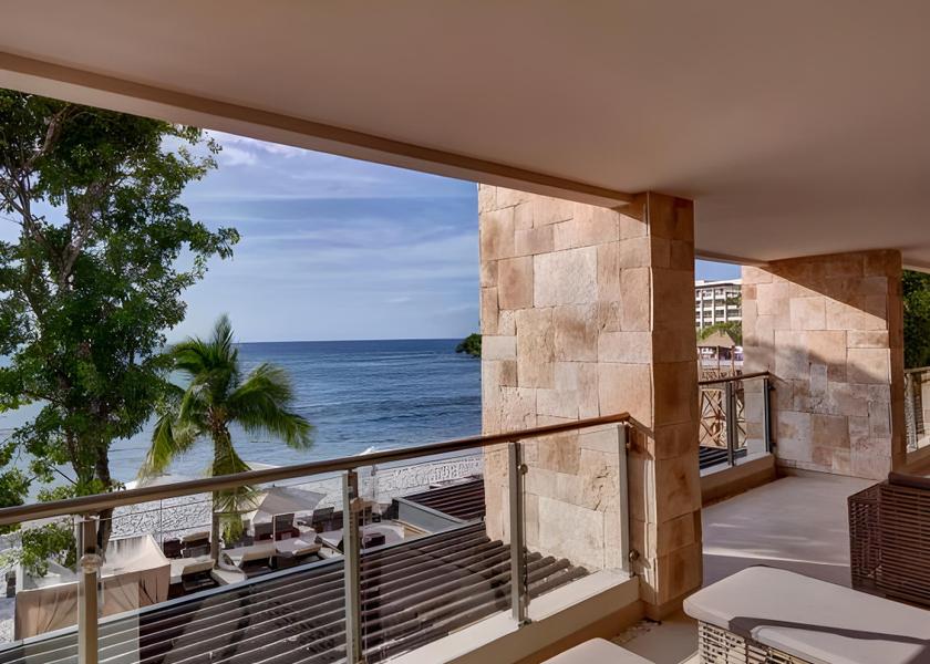  Gros Islet Hotel Exterior