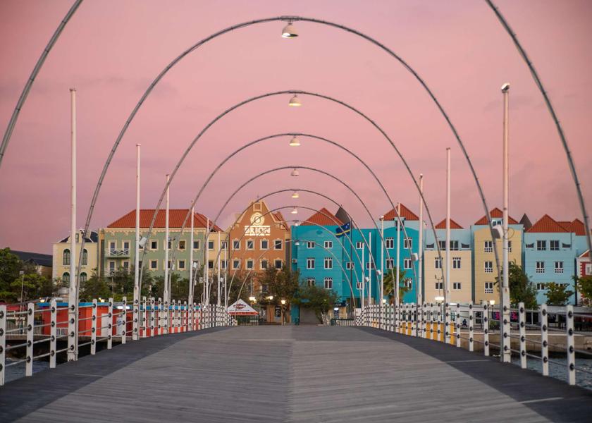  Willemstad exterior view