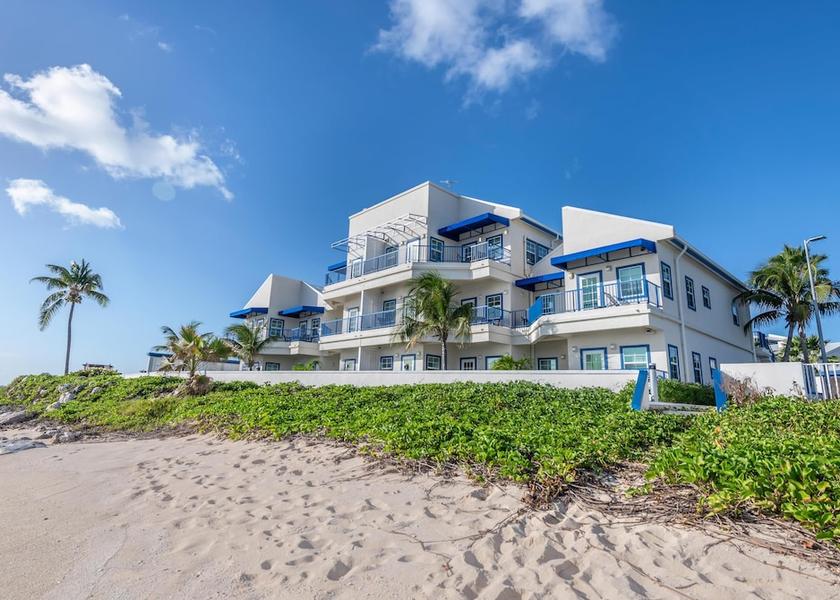  Simpson Bay Exterior