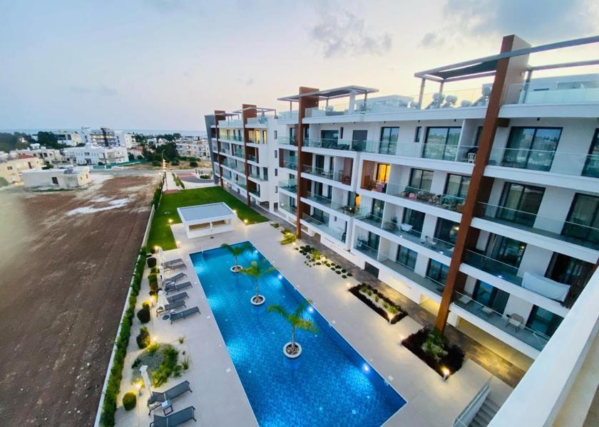  Paphos swimming pool