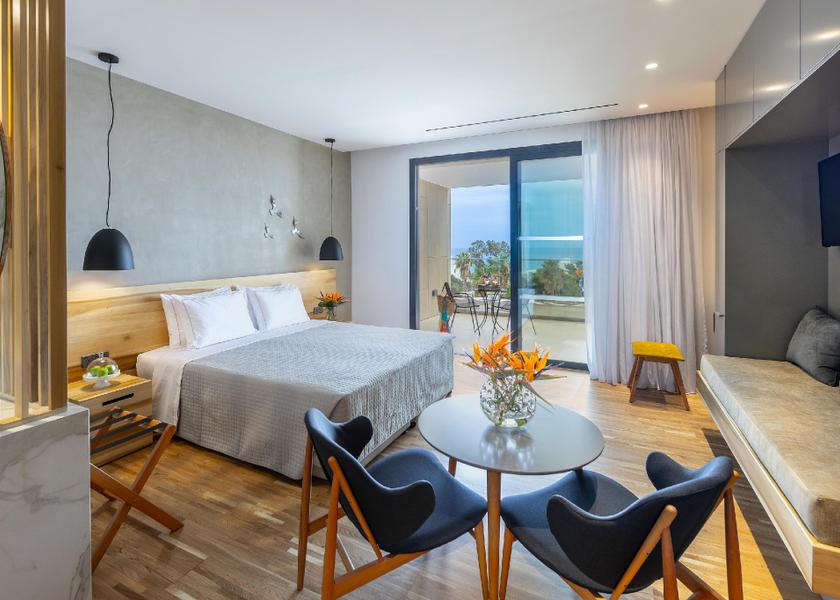  Paphos Executive Suite