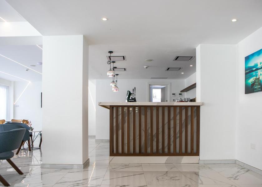 Larnaca District Larnaca reception