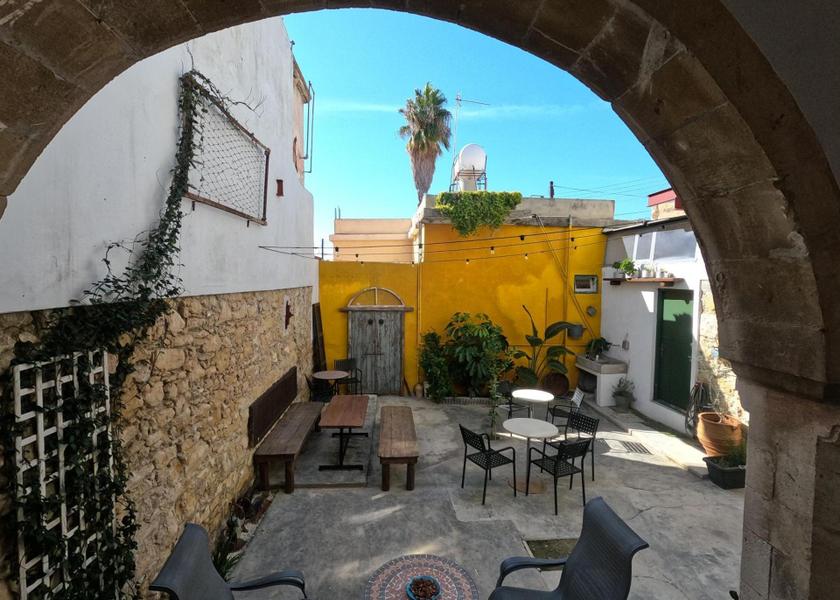 Larnaca District Larnaca facilities