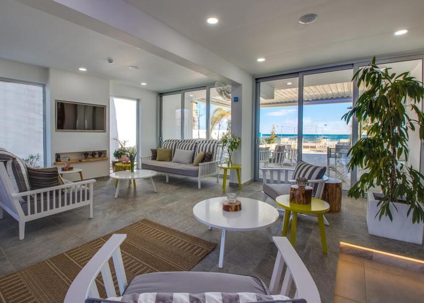 Larnaca District Larnaca facilities